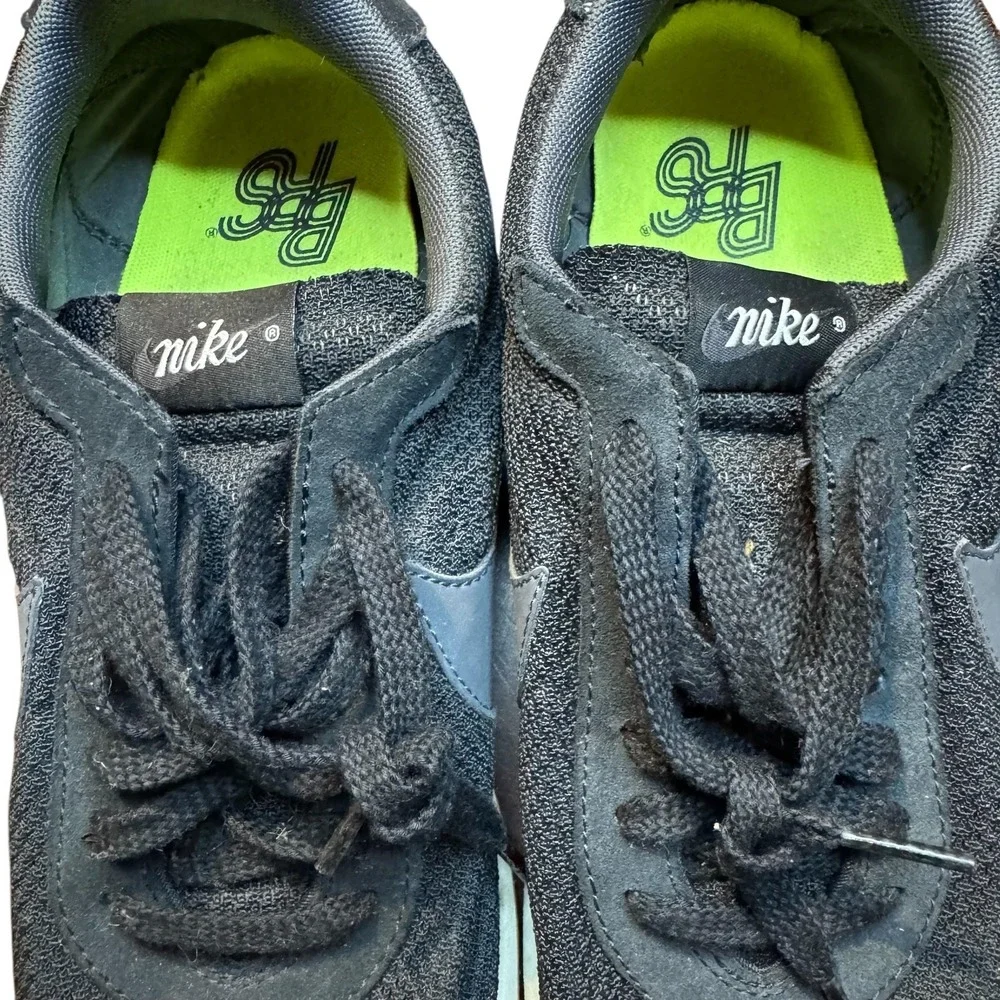 Nike Shoes Mens Size 11.5 Black Mesh Suede Athletic Sneakers‎ 802022-010